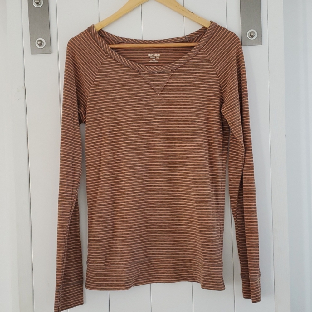 Mossimo tee